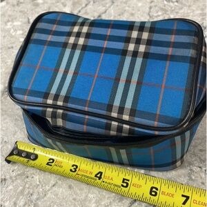 Burberry Makeup Case/EUC
